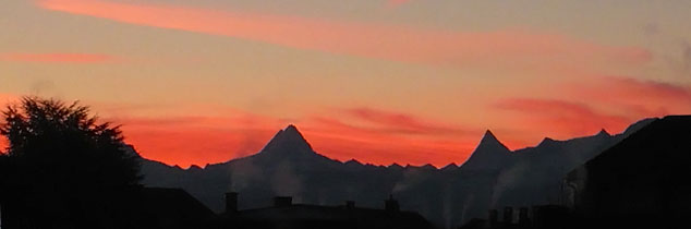 Alpenpanorama: Schreckhorn, Finsteraarhorn