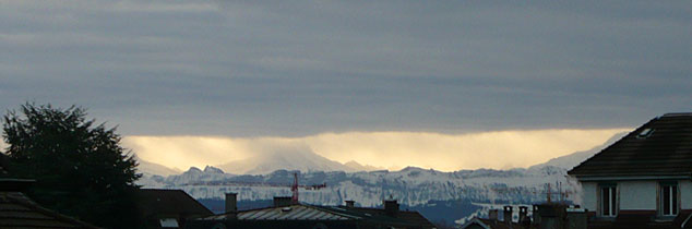 Alpenpanorama: Schreckhorn, Finsteraarhorn